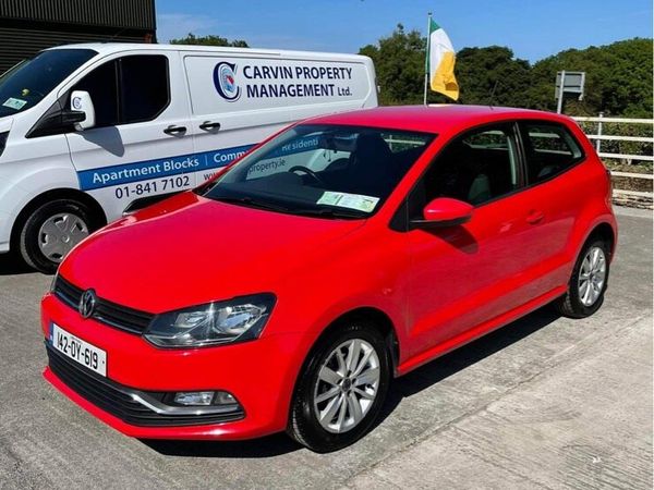 Volkswagen Polo Hatchback, Diesel, 2014, Red