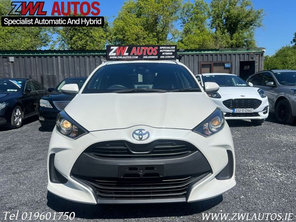 Toyota Yaris Hatchback, Petrol, 2020, White