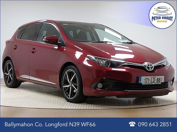 Toyota Auris Hatchback, Diesel, 2017, Red
