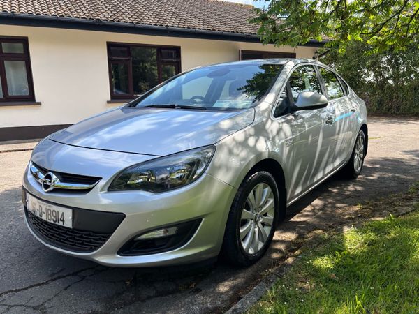 Opel Astra Saloon, Diesel, 2016, Silver