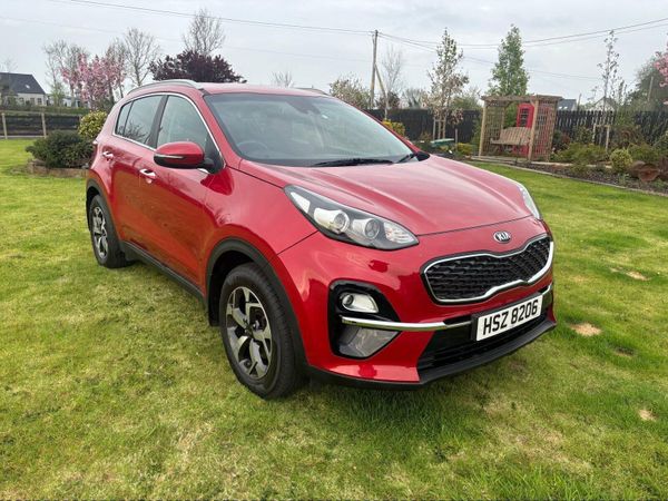 Kia Sportage SUV, Diesel Hybrid, 2021, Red