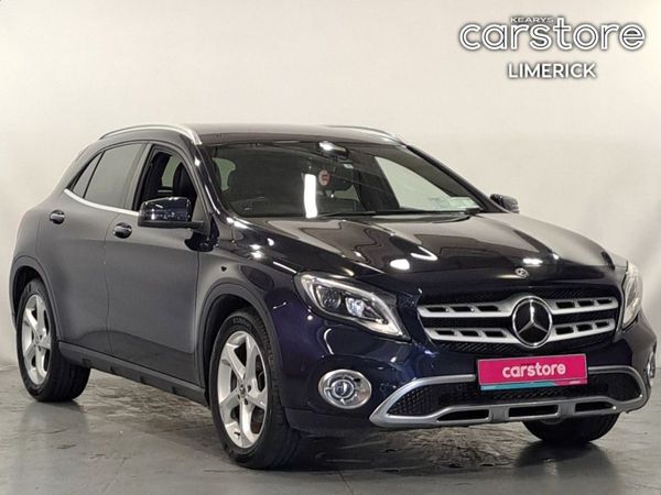 Mercedes-Benz Other Hatchback, Petrol, 2017, Navy