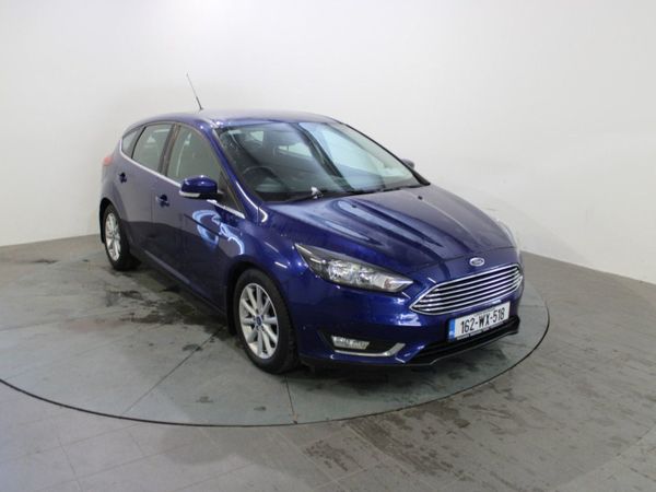 Ford Focus Hatchback, Diesel, 2016, Blue