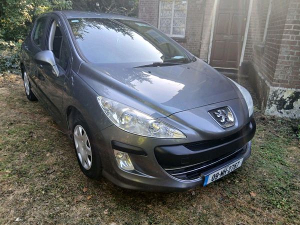 Peugeot 308 Hatchback, Diesel, 2009, Grey