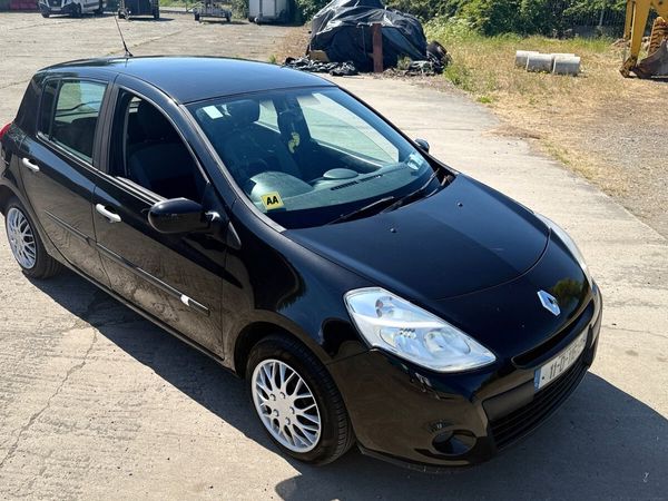Renault Clio Hatchback, Ethanol Petrol, 2011, Black