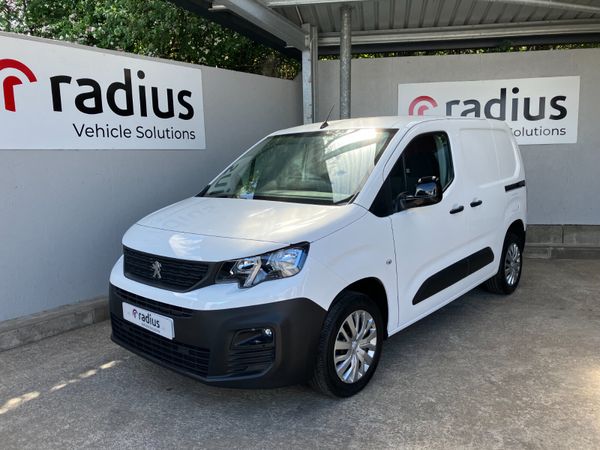 Peugeot Partner MPV, Diesel, 2022, White