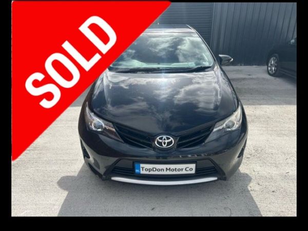 Toyota Auris Hatchback, Diesel, 2013, Black