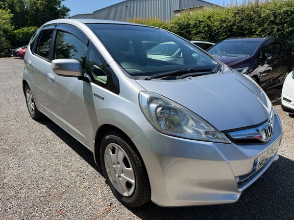 Honda Fit Hatchback, Petrol Hybrid, 2013, Silver