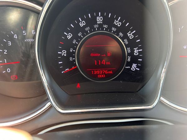 Kia Ceed Hatchback, Diesel, 2012, Silver