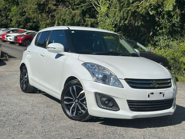 Suzuki Swift Hatchback, Petrol, 2014, White