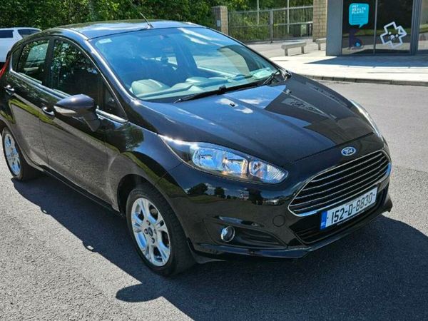 Ford Fiesta Hatchback, Petrol, 2015, Black