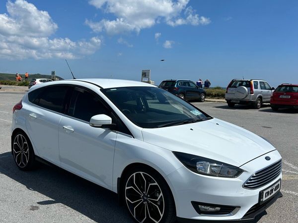 Ford Focus Hatchback, Diesel, 2017, White