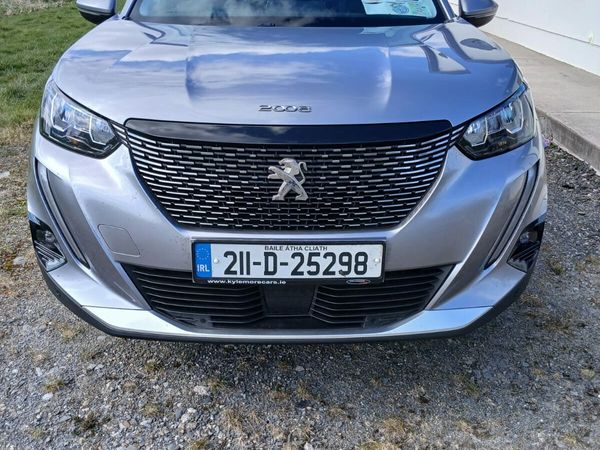 Peugeot 2008 MPV, Petrol, 2021, Grey