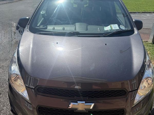 Chevrolet Spark Hatchback, Petrol, 2014, Grey