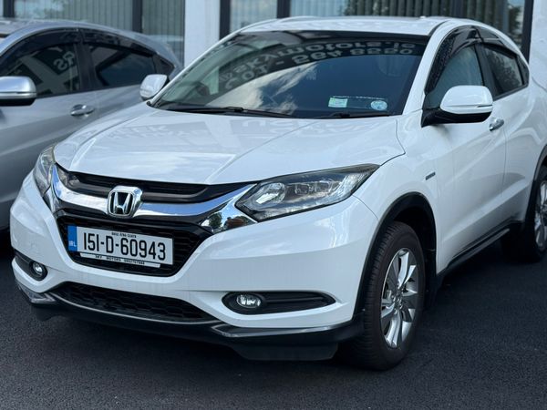 Honda Vezel SUV, Petrol Hybrid, 2015, White