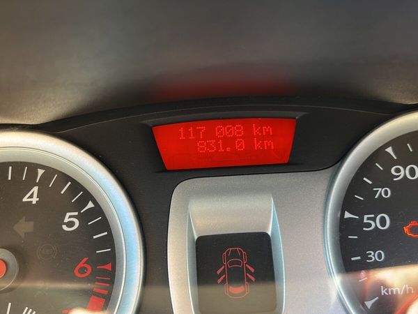 Renault Clio Hatchback, Ethanol Petrol, 2010, Blue