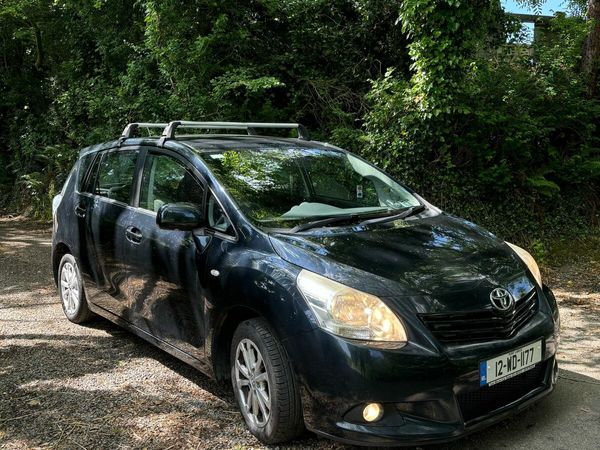 Toyota Verso MPV, Diesel, 2012, Grey