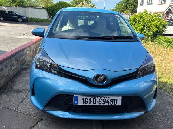 Toyota Vitz Hatchback, Petrol, 2016, Blue