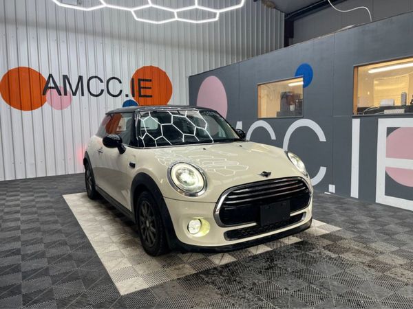 Mini Other Hatchback, Diesel, 2017, White