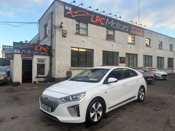 Hyundai IONIQ Hatchback, Electric, 2017, White