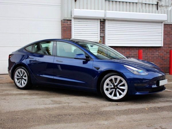 Tesla Model 3 Saloon, Electric, 2021, Blue