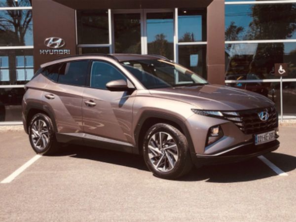 Hyundai Tucson MPV, Diesel, 2022, Silky Bronze