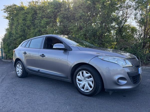 Renault Megane Estate, Diesel, 2012, Grey