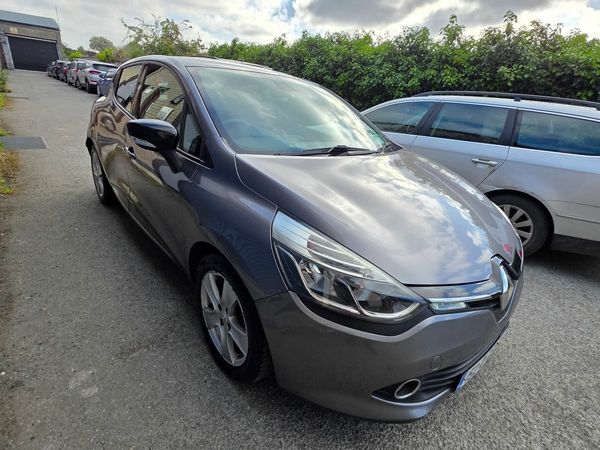 Renault Clio Hatchback, Diesel, 2015, Grey
