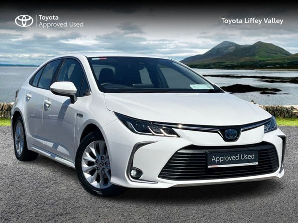 Toyota Corolla Saloon, Hybrid, 2022, White