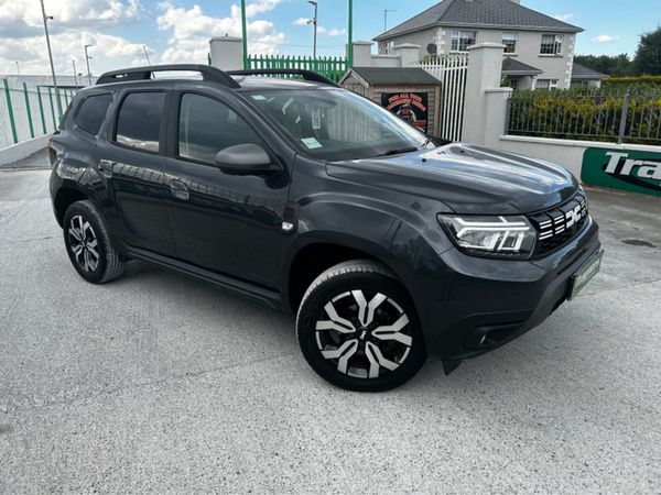 Dacia Duster MPV, Diesel, 2023, Grey