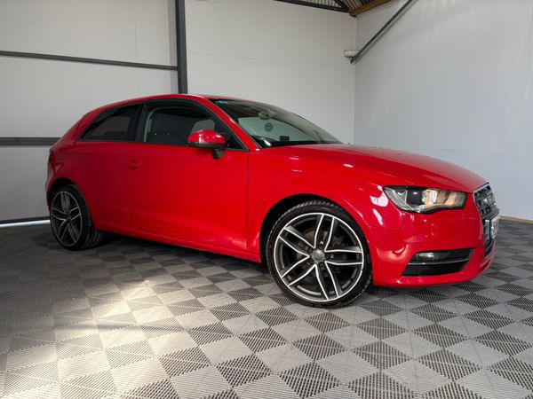 Audi A3 Hatchback, Diesel, 2015, Red