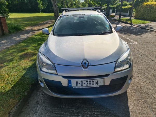 Renault Megane Estate, Diesel, 2011, Silver