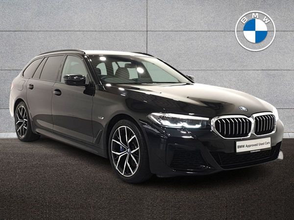 BMW 5-Series Estate, Petrol Plug-in Hybrid, 2024, Black
