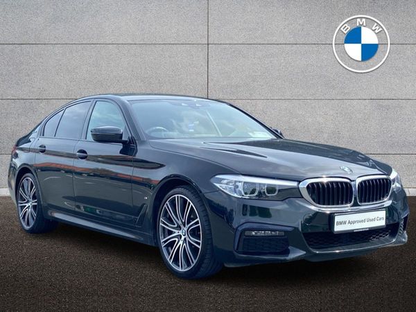 BMW 5-Series Saloon, Petrol Plug-in Hybrid, 2019, Black