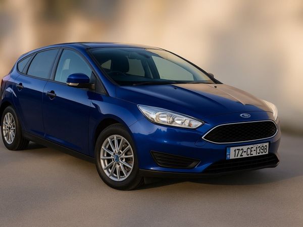 Ford Focus Hatchback, Diesel, 2017, Blue