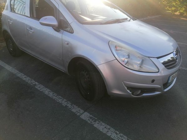Opel Corsa Hatchback, Petrol, 2008, Silver