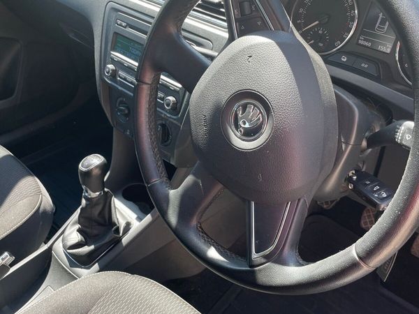Skoda Rapid Saloon, Diesel, 2013, Silver