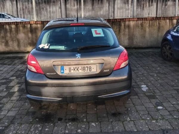 Peugeot 207 Hatchback, Diesel, 2011, Grey