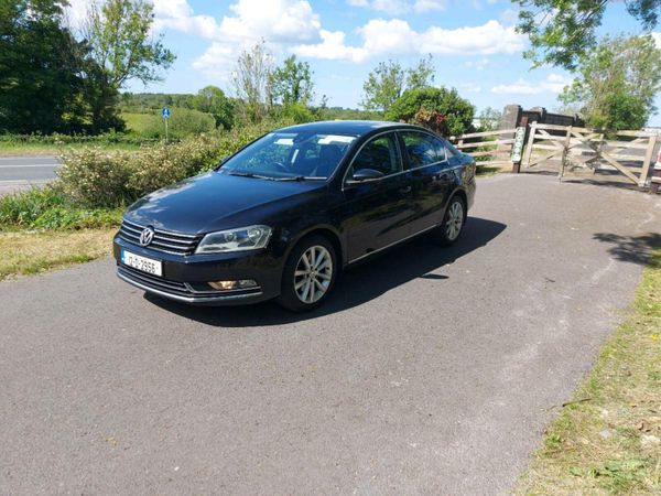 Volkswagen Passat Saloon, Diesel, 2012, Black