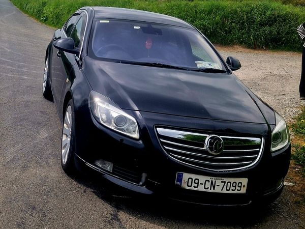 Vauxhall Insignia Hatchback, Diesel, 2009, Black