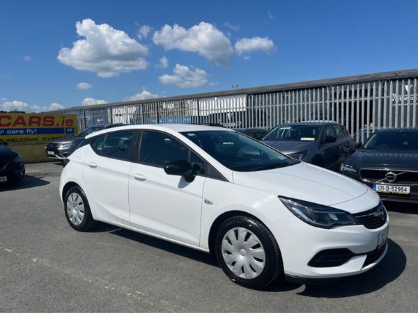 Opel Astra Hatchback, Petrol, 2021, White