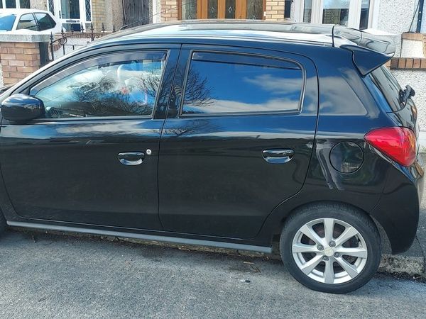 Mitsubishi Mirage Hatchback, Petrol, 2015, Black