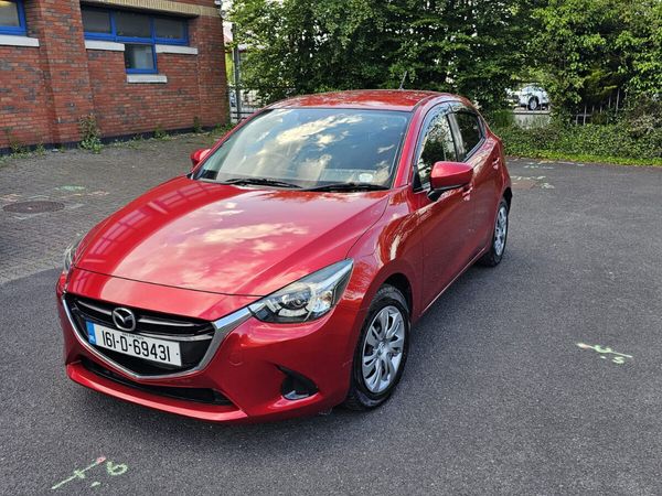 Mazda Demio MPV, Petrol, 2016, Red
