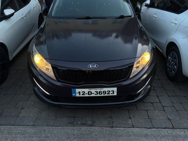 Kia Optima Saloon, Diesel, 2012, Silver
