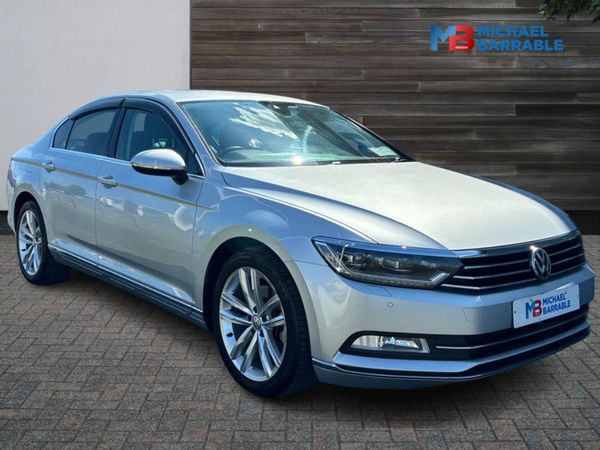 Volkswagen Passat Saloon, Petrol, 2015, Silver