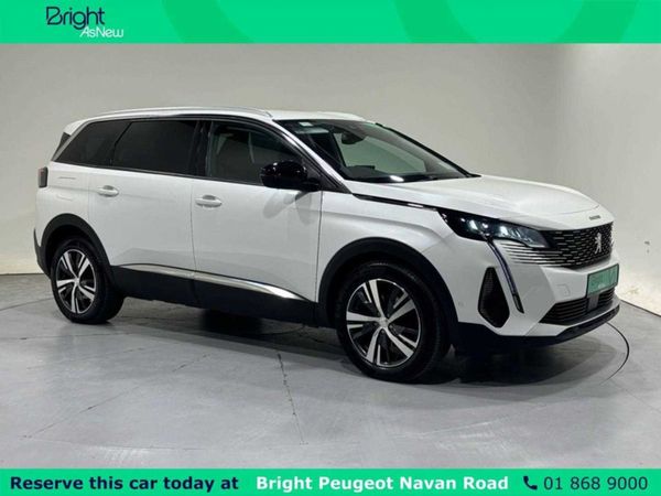 Peugeot 5008 MPV, Diesel, 2022, White