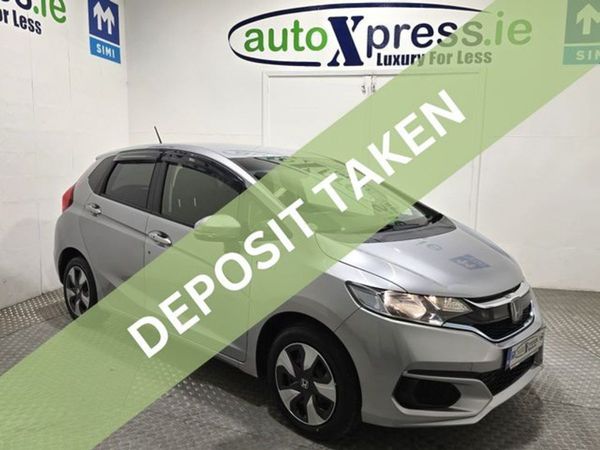 Honda Fit Hatchback, Hybrid, 2019, Silver