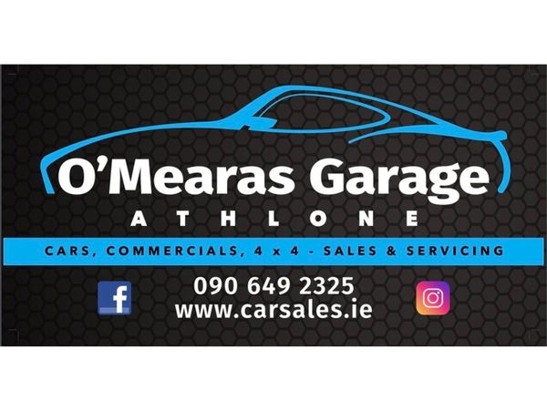 Toyota Avensis Saloon, Diesel, 2015, Gold