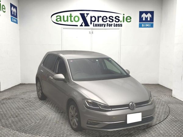 Volkswagen Golf Hatchback, Petrol, 2018, Silver