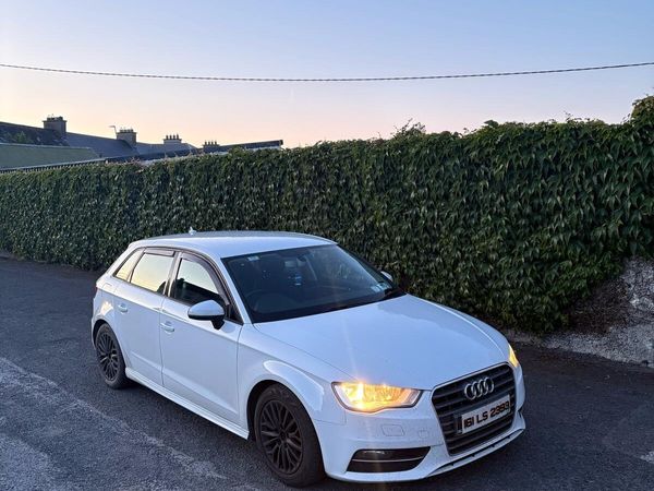 Audi A3 Hatchback, Diesel, 2016, White